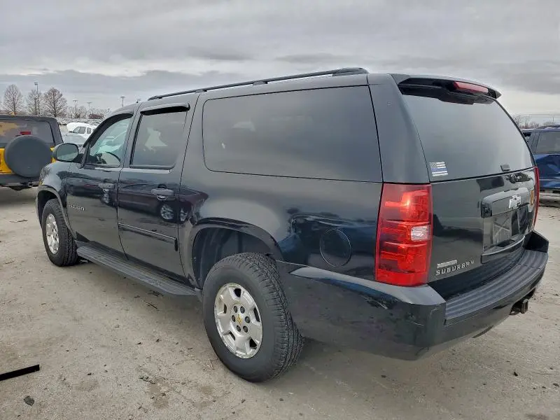 2010 CHEVROLET SUBURBAN C1500 LS  