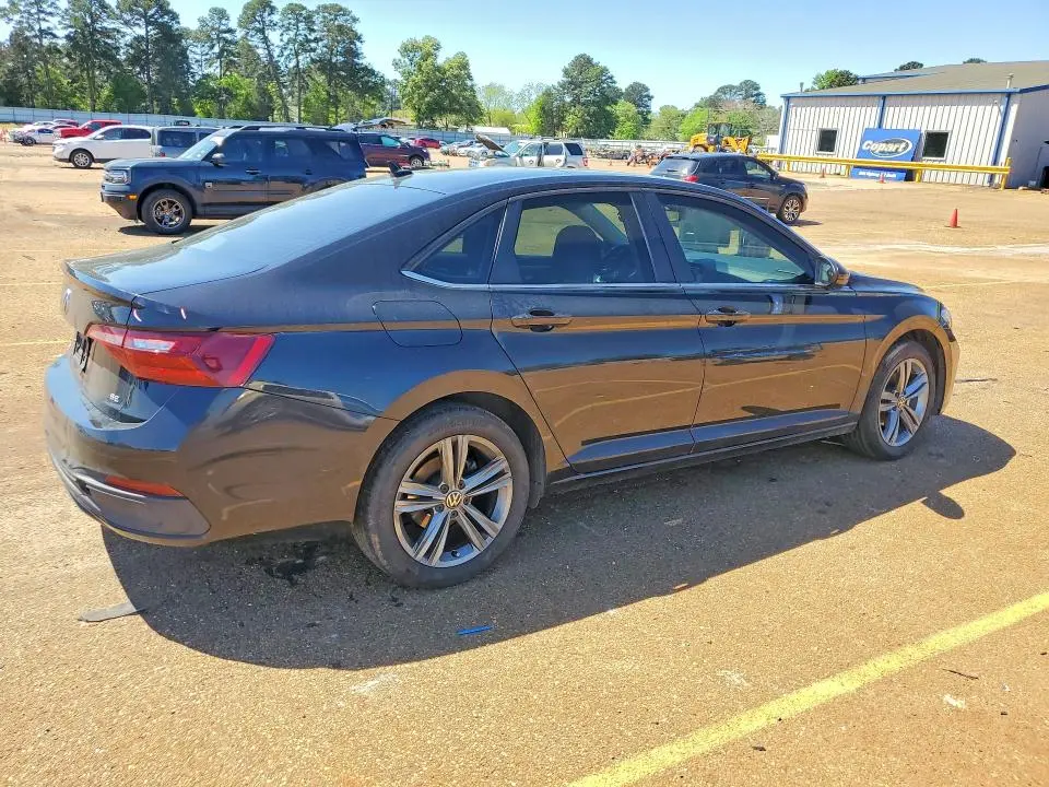 2024 VOLKSWAGEN JETTA SE  