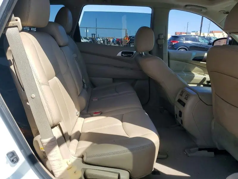 2014 NISSAN PATHFINDER SL  