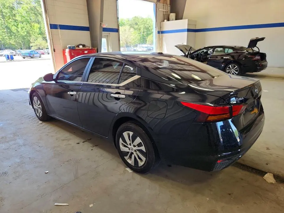 2025 NISSAN ALTIMA S  