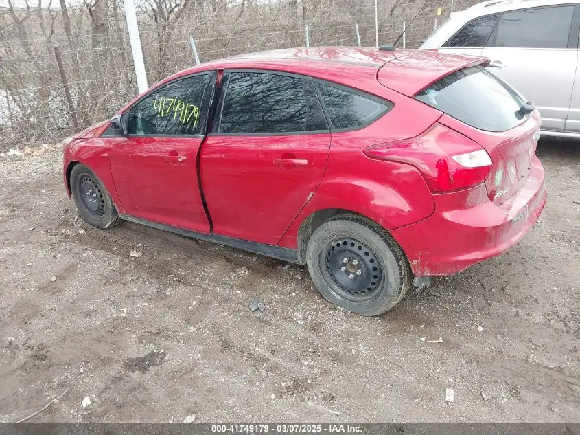 2012 FORD FOCUS SE