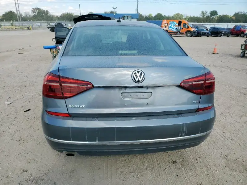 2017 VOLKSWAGEN PASSAT S  