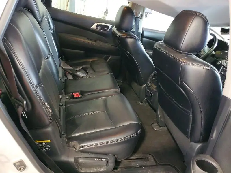 2020 NISSAN PATHFINDER SL  