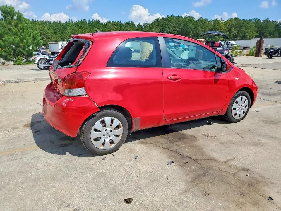 2010 TOYOTA YARIS BASE  