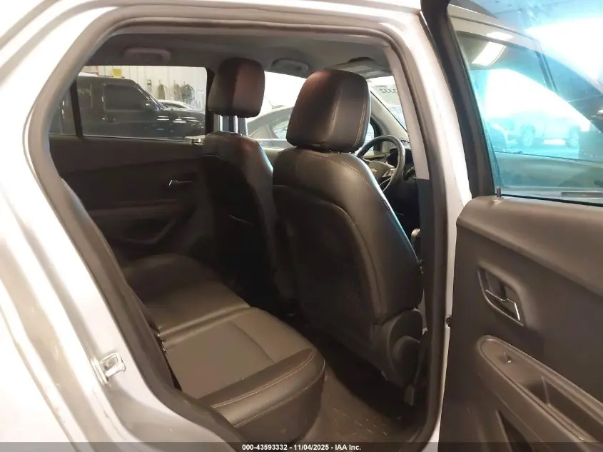 2017 CHEVROLET TRAX LT