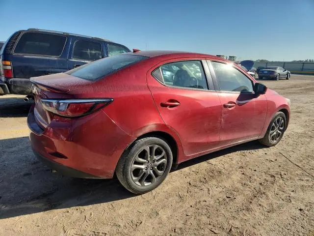 2019 TOYOTA YARIS L  
