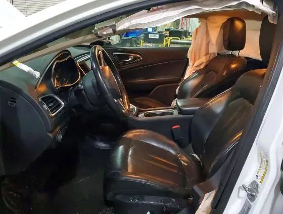 2017 CHRYSLER 200 LIMITED  