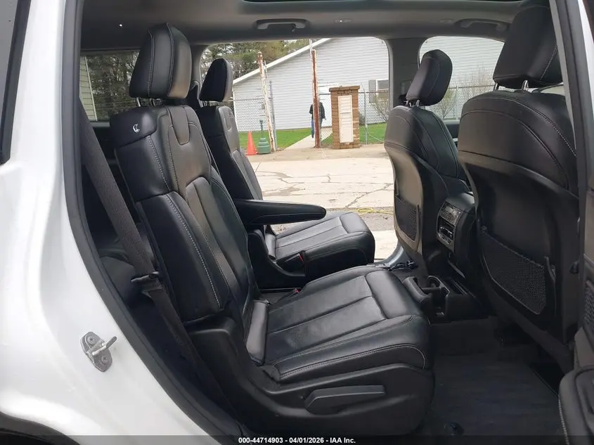 2022 JEEP GRAND CHEROKEE L LIMITED 4X4