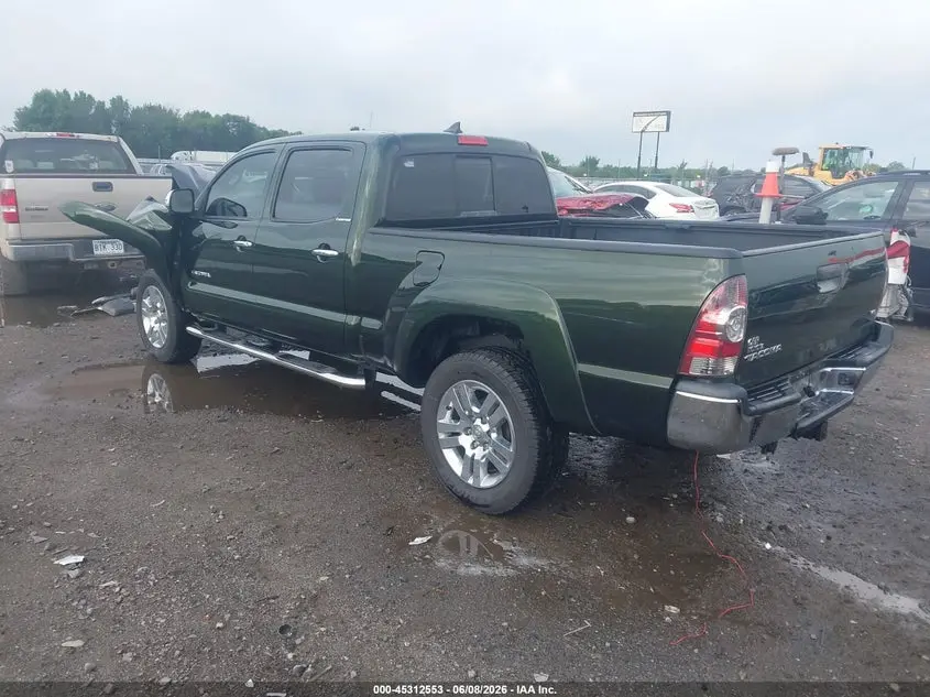 2013 TOYOTA TACOMA BASE V6