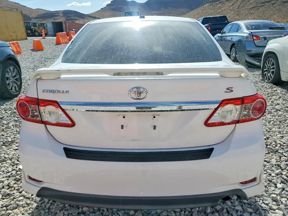 2012 TOYOTA COROLLA S  
