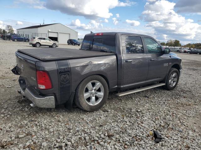 2015 RAM 1500 SLT