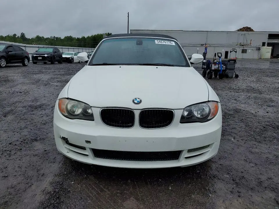 2011 BMW 128 I  