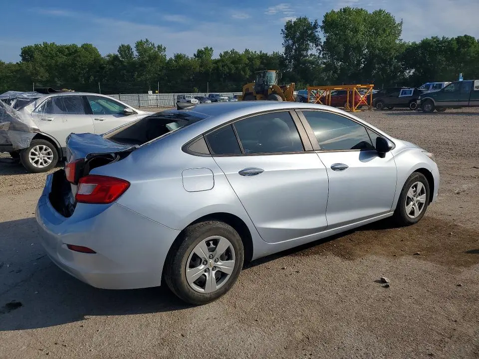 2018 CHEVROLET CRUZE LS  