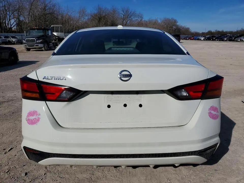 2019 NISSAN ALTIMA S  