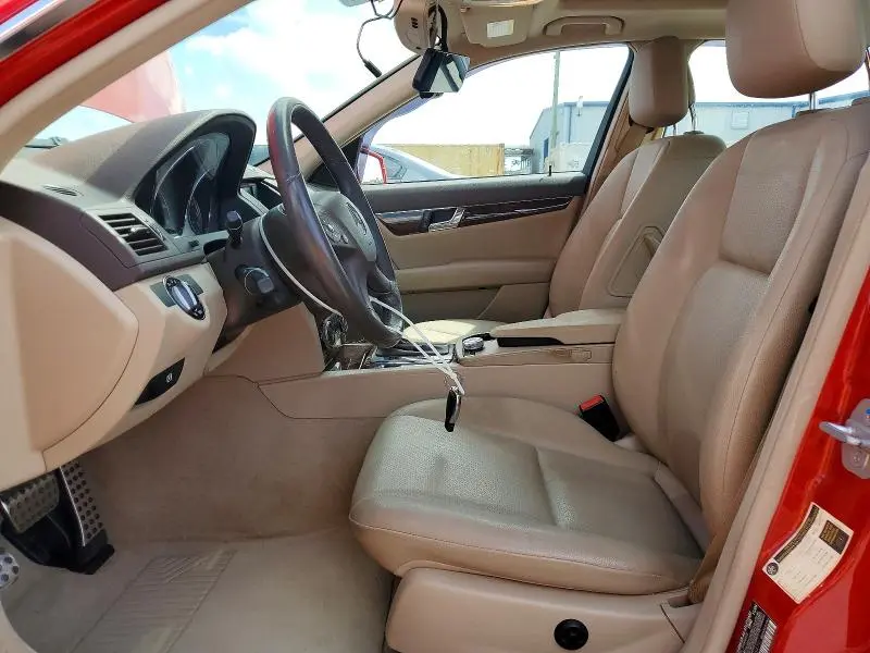 2010 MERCEDES-BENZ C 300  