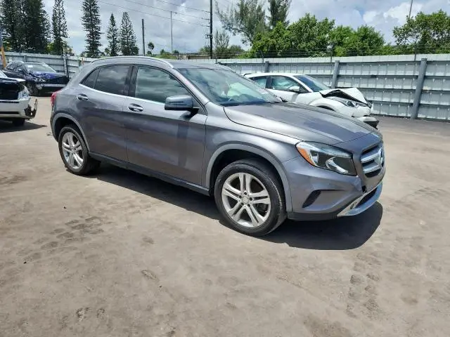 2015 MERCEDES-BENZ GLA 250 4MATIC  