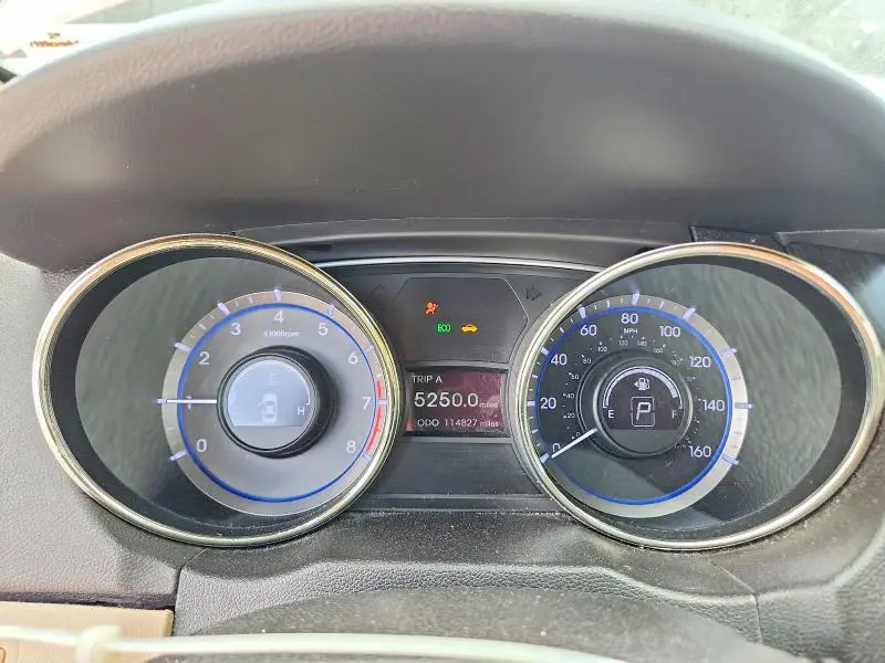 2012 HYUNDAI SONATA LIMITED  