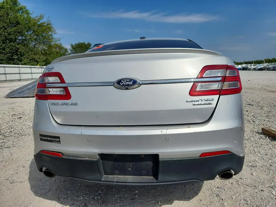 2015 FORD TAURUS LIMITED  