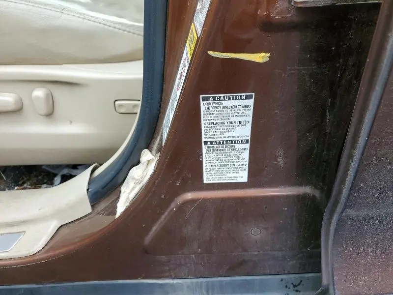 2010 TOYOTA VENZA   
