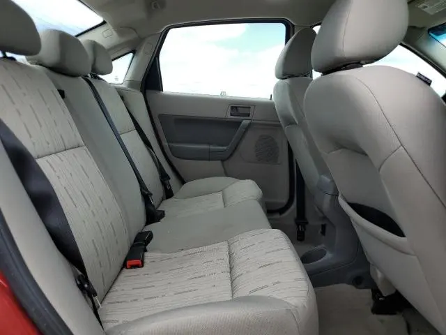 2010 FORD FOCUS SE