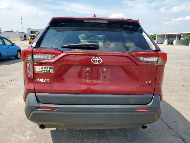2019 TOYOTA RAV4 LE  