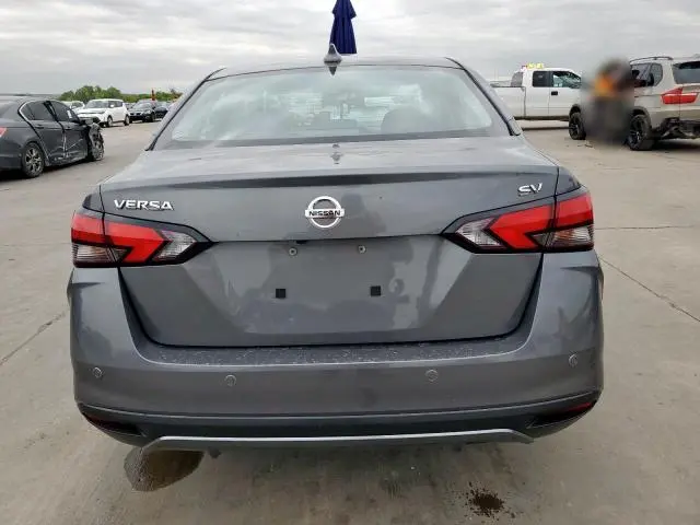2021 NISSAN VERSA SV