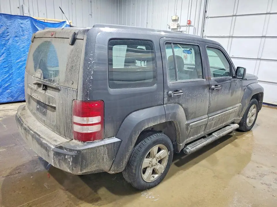 2010 JEEP LIBERTY SPORT  