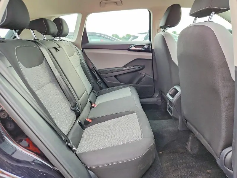 2024 VOLKSWAGEN TAOS S  
