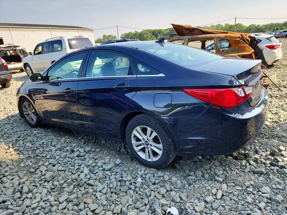 2011 HYUNDAI SONATA GLS  