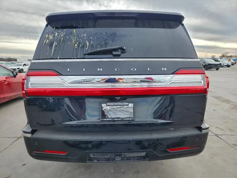 2021 LINCOLN NAVIGATOR L RESERVE  