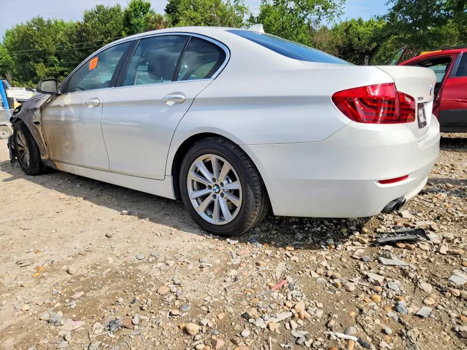 2016 BMW 528 XI  