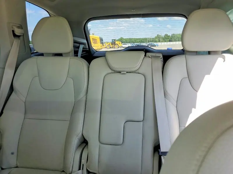 2023 VOLVO XC90 CORE  