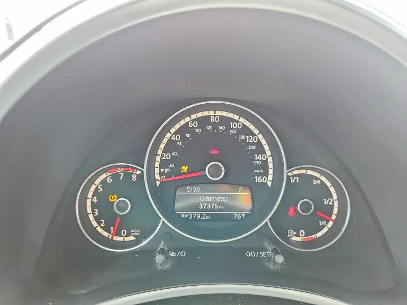 2013 VOLKSWAGEN BEETLE   