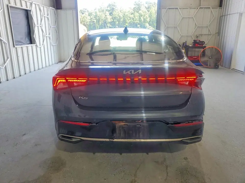 2022 KIA K5 EX  