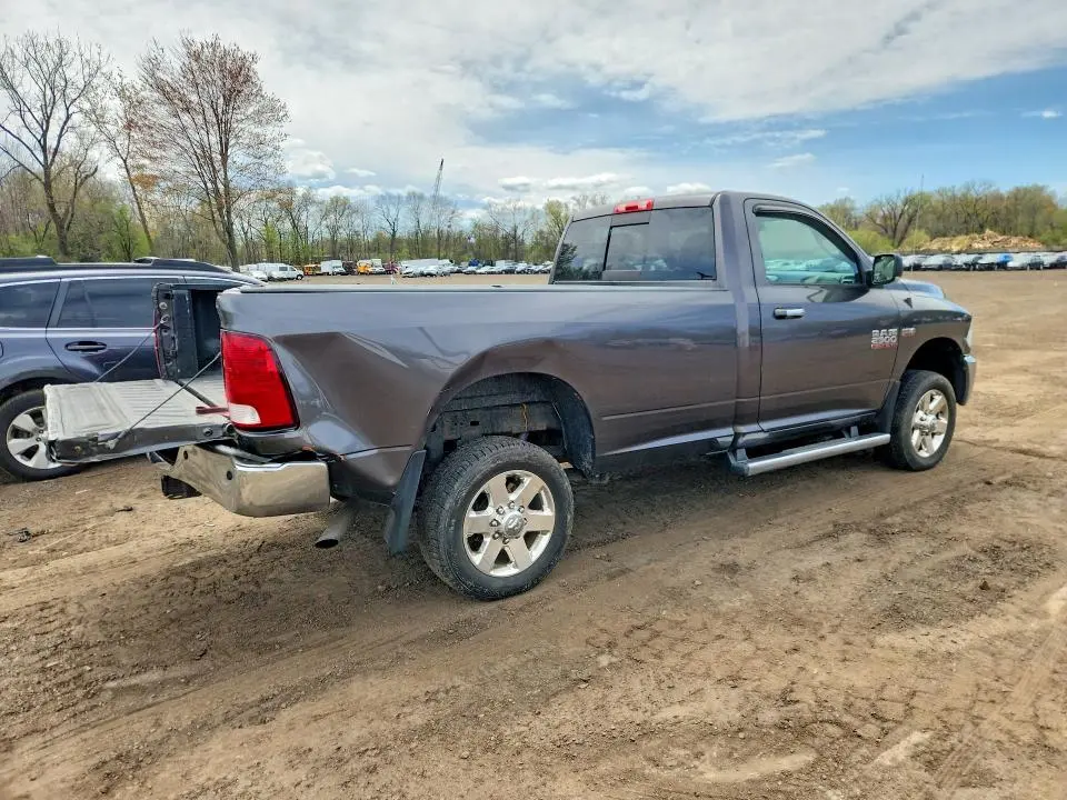 2014 RAM 2500 SLT  