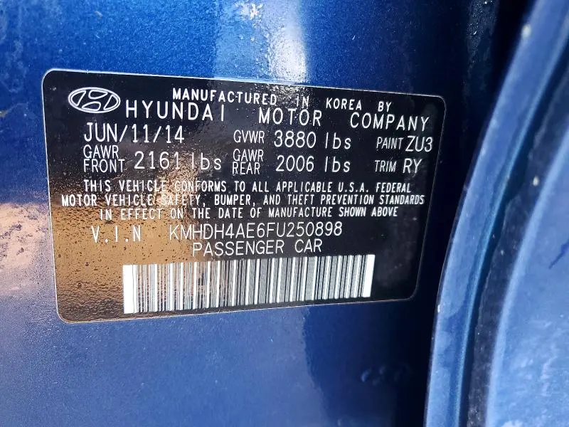 2015 HYUNDAI ELANTRA SE  
