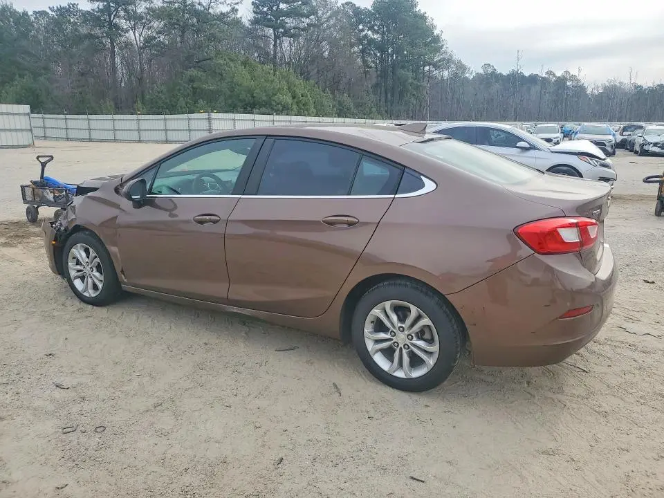 2019 CHEVROLET CRUZE LT  