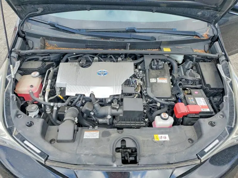 2017 TOYOTA PRIUS FOUR TOURING  