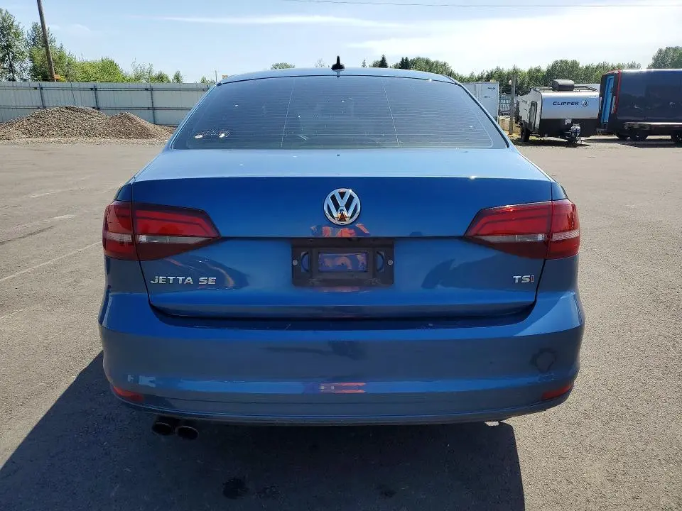2017 VOLKSWAGEN JETTA SE  