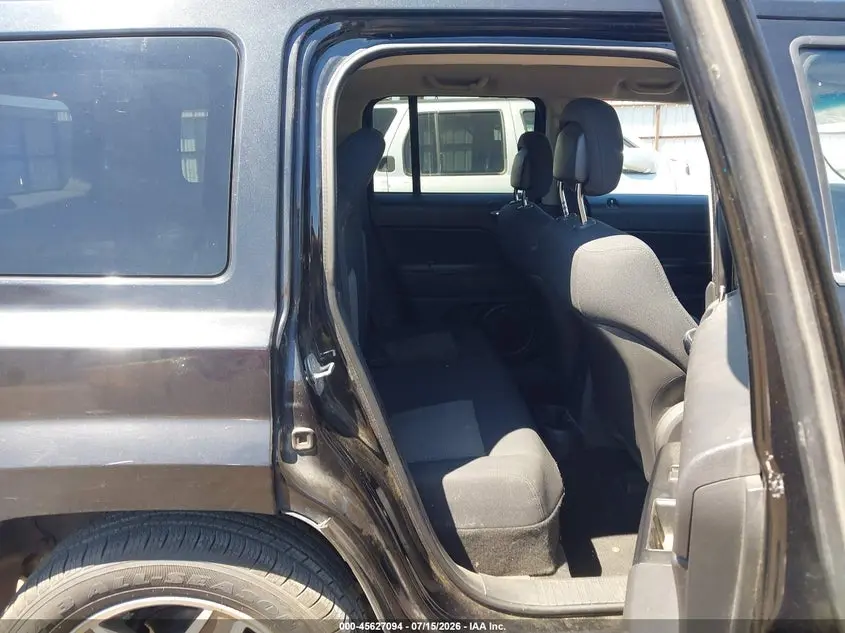 2010 JEEP PATRIOT SPORT