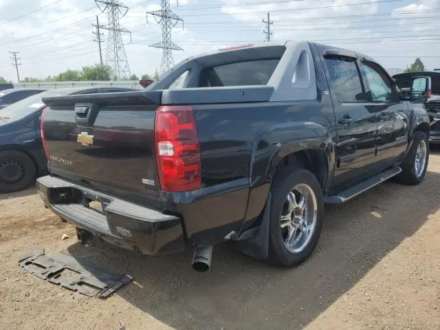 2010 CHEVROLET AVALANCHE LT  