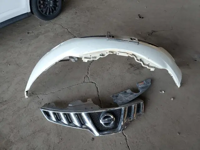 2010 NISSAN MURANO S  