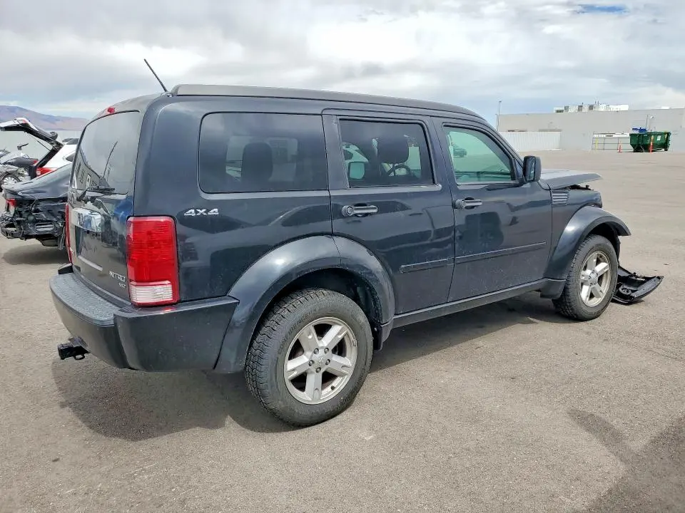 2010 DODGE NITRO SXT  