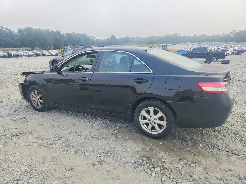 2011 TOYOTA CAMRY LE  