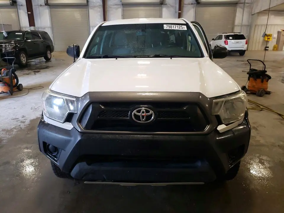 2015 TOYOTA TACOMA V6  