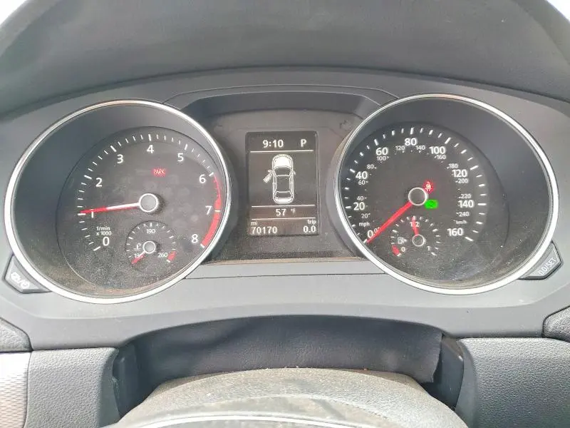 2017 VOLKSWAGEN JETTA SE  