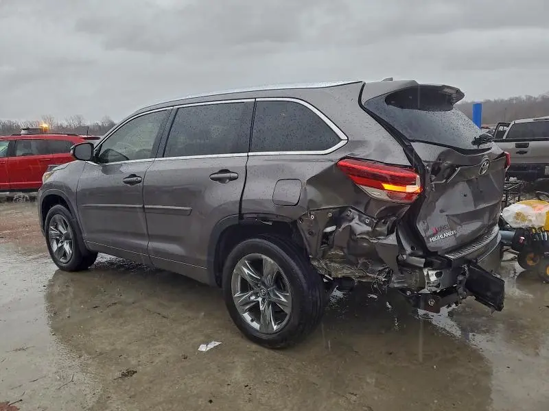 2019 TOYOTA HIGHLANDER   