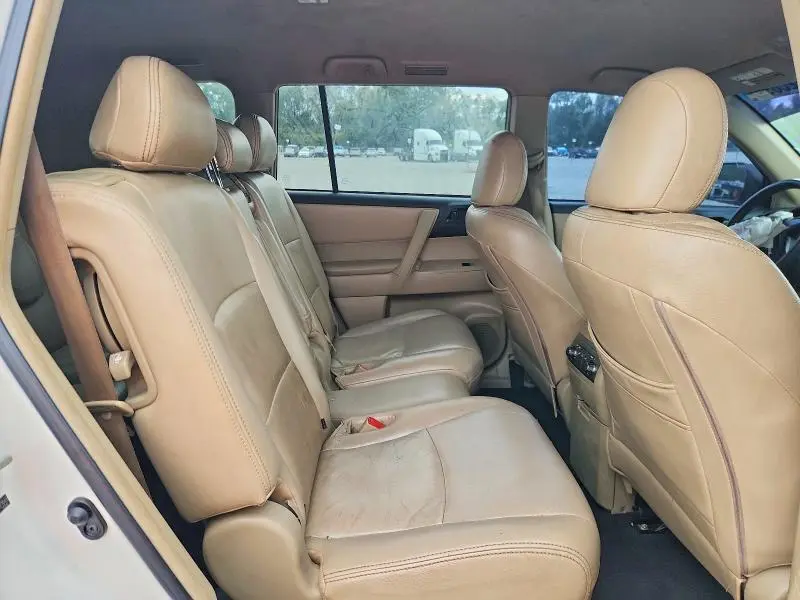 2012 TOYOTA HIGHLANDER BASE  