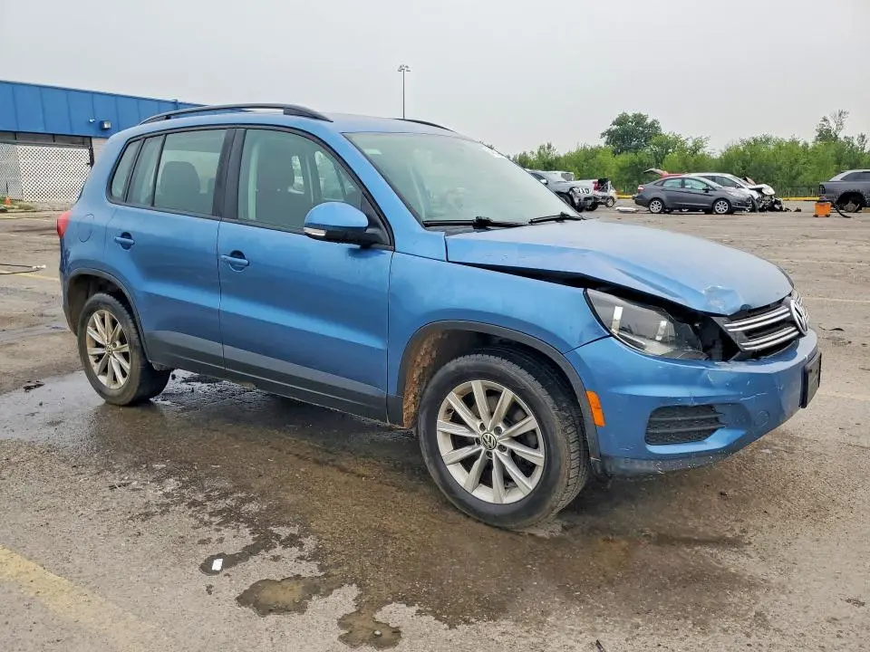 2017 VOLKSWAGEN TIGUAN S  