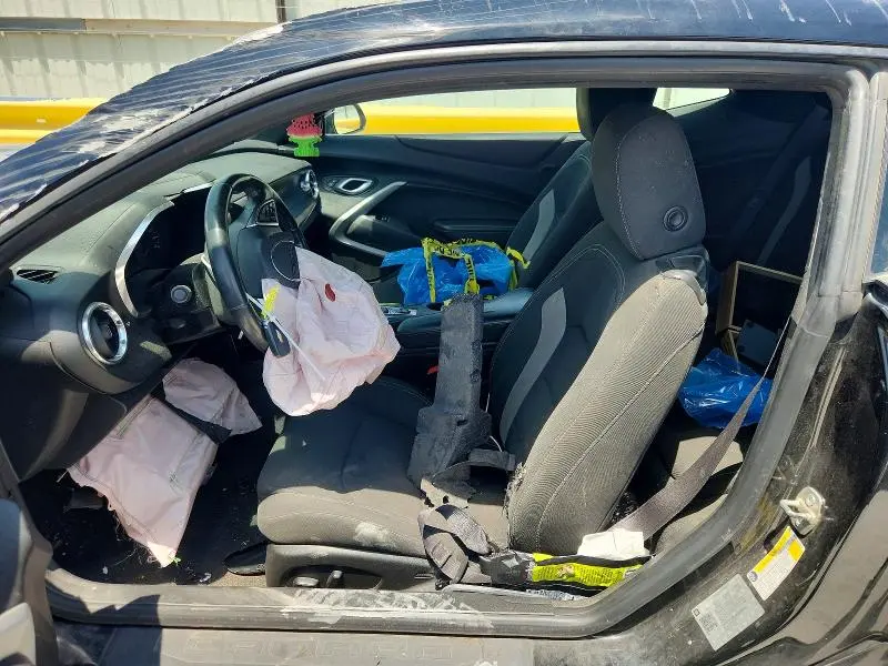 2019 CHEVROLET CAMARO LS  